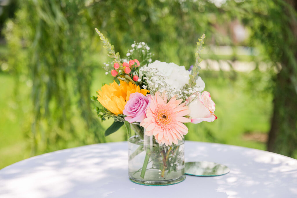 wedding decor flowers on table ohio outdoor wedding